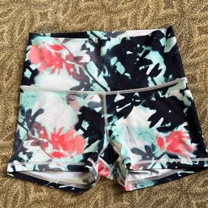 Old Navy Women's Athletic Shorts - Black and Pink Floral